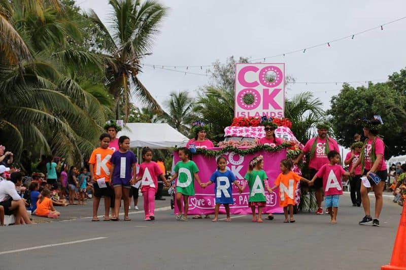 te maeva nui float parade